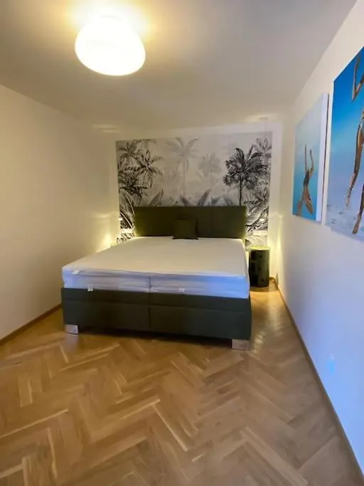 2+Kk Se Vstupem Na Zahradu Apartment Prague